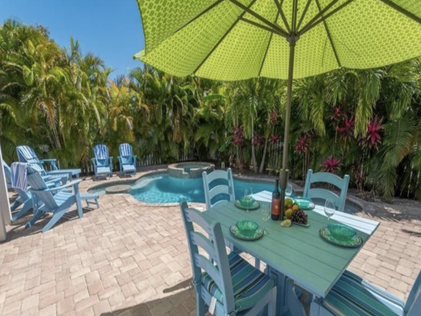 Anna Maria Island Luxury Vacation Villa West of Gulf Drive